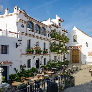 ** Hotel La Plaza Spain